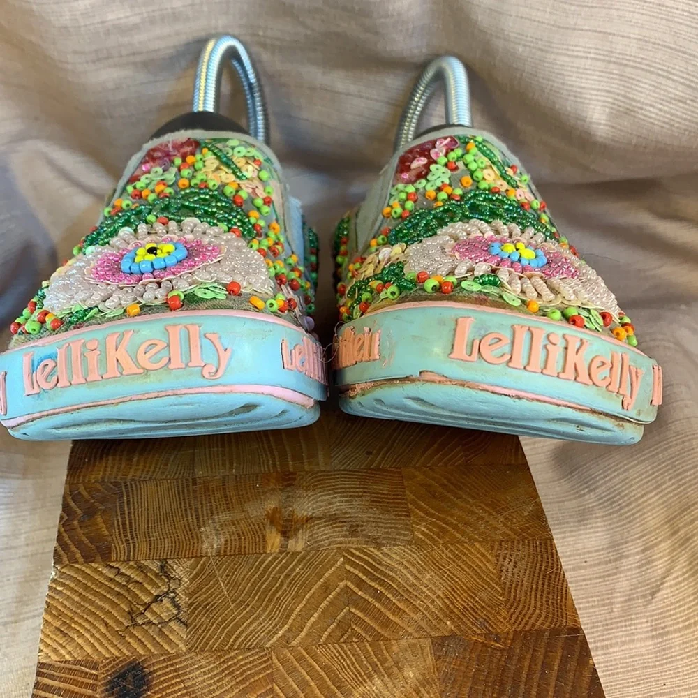 Lli Kelly richly embroidered loafers preloved